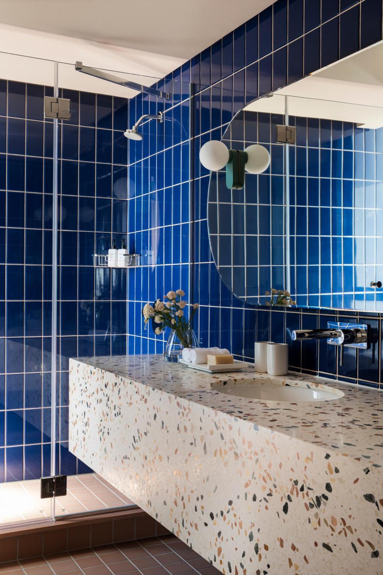 Sea Point Hotel
